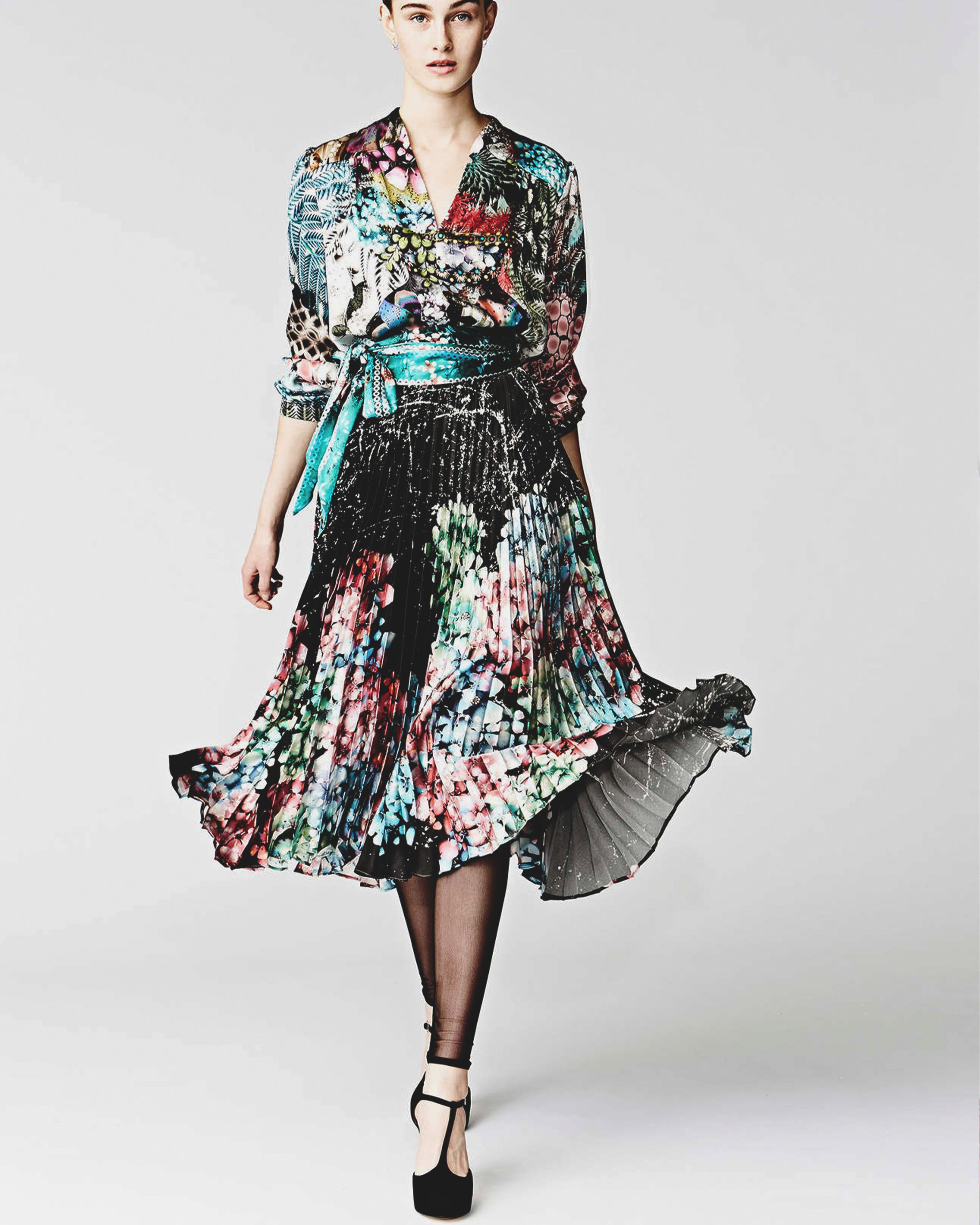 Pom Pom Dark Fashion Fabric